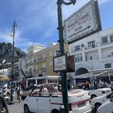 Autos auf Capri 2022