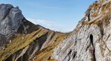 Die Pilatusbahn fährt die steilste Zahnradbahnstrecke der Welt hinauf auf den Pilatus