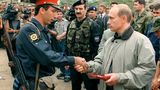 In den Bergen der Region Botlikh, Dagestan: Putins Weg in den Kreml beginnt mit einem Krieg.
