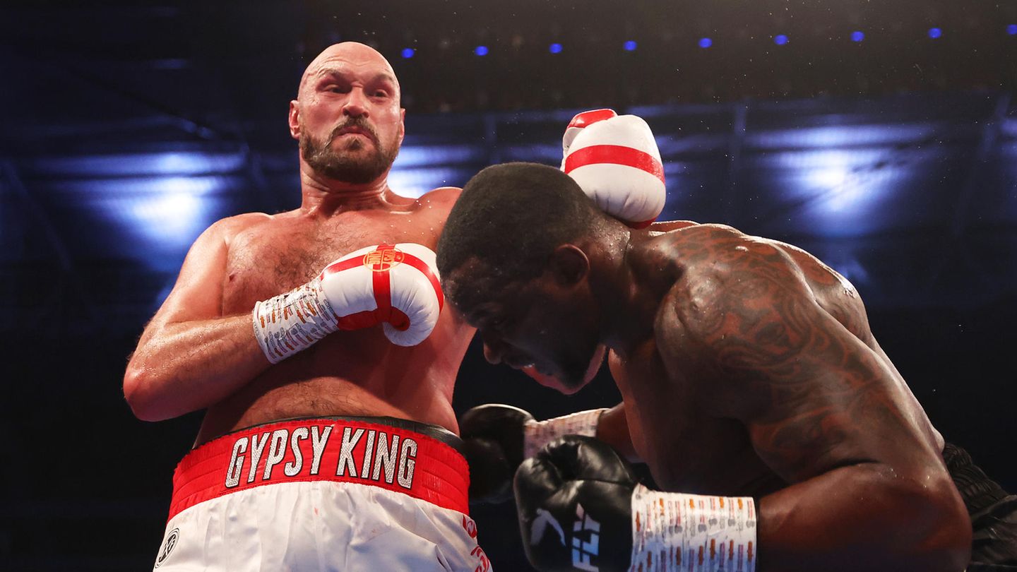 Doch auch Nackenschläge wie dieser von Fury sind im Boxen tabu.