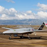 Kampfdrohnen des Typs Bayraktar TB2