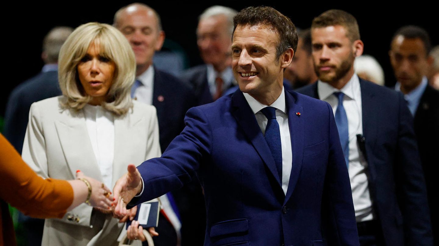 “Strong commitment to Europe”: Reactions to the French election