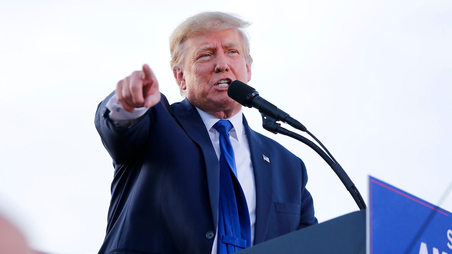 Donald Trump blasphemes at Piers Morgan about Harry and Meghan