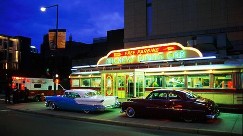 Mickey's Dining Car,