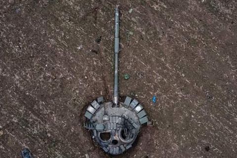Dieser Turm wurde zum Symbol des gescheiterten Blitzkriegs