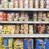 Süßwaren: Haribo macht viele froh – für 29 Prozent ist es die liebste Naschmarke. Um den zweiten Platz streiten sich Lindt (16 Prozent) und Milka (15 Prozent).