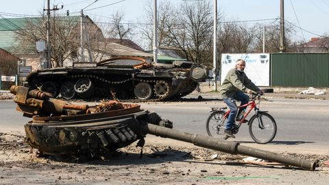 Zerstörter russischer Panzer bei Browary, Kiew