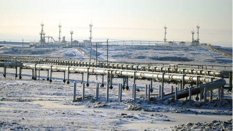 Das Erdgasfeld Bovanenkovo zählt zu den größten in der Polarregion. Nach Angaben des Konzern Gazprom sollen dort 26.5 Billion Kubikmeter Gas liegen.
