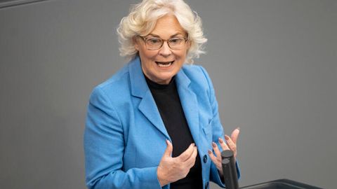 Christine Lambrecht (SPD), Bundesministerin der Verteidigung