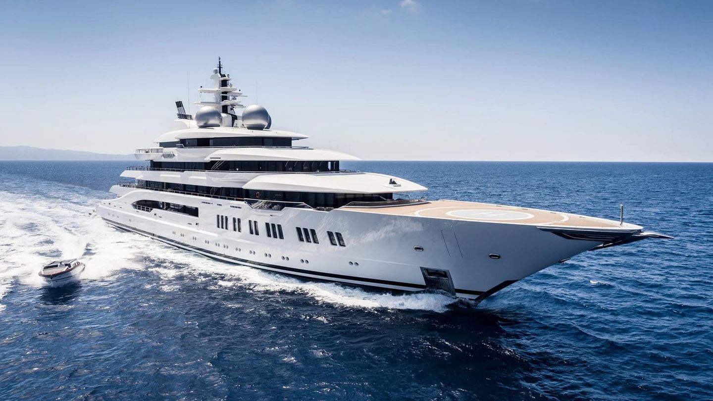 Yacht "Amadea" von Suleiman Abusaidowitsch Kerimow