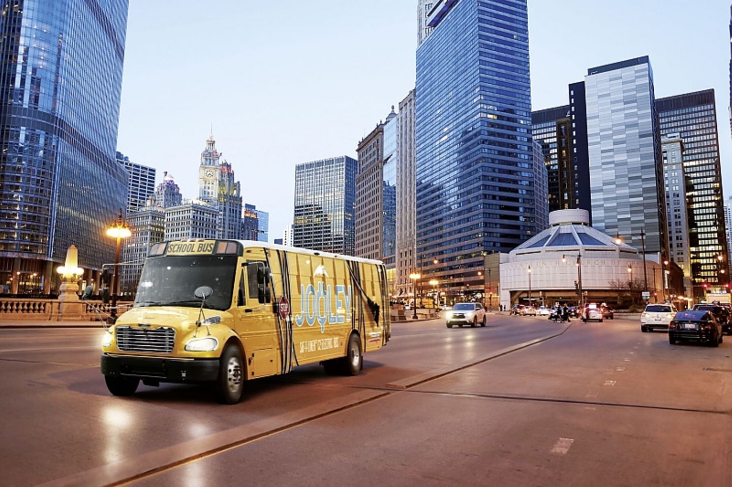 Saf-T-Liner C2 Electric Bus „Jouley“