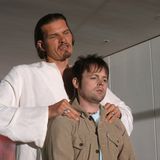 In der britischen Science-Fiction-Satire "Alien Autopsy – Das All zu Gast bei Freunden" spielte Götz Otto 2006 den Drogenbaron Lazlo Voros.