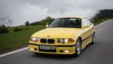 Ganz schön stark: Der 3er-BMW als M3 in der E36-Baureihe wurde seit 1992 mit 286 PS gebaut. Später wurde er auch als Cabrio gebaut.