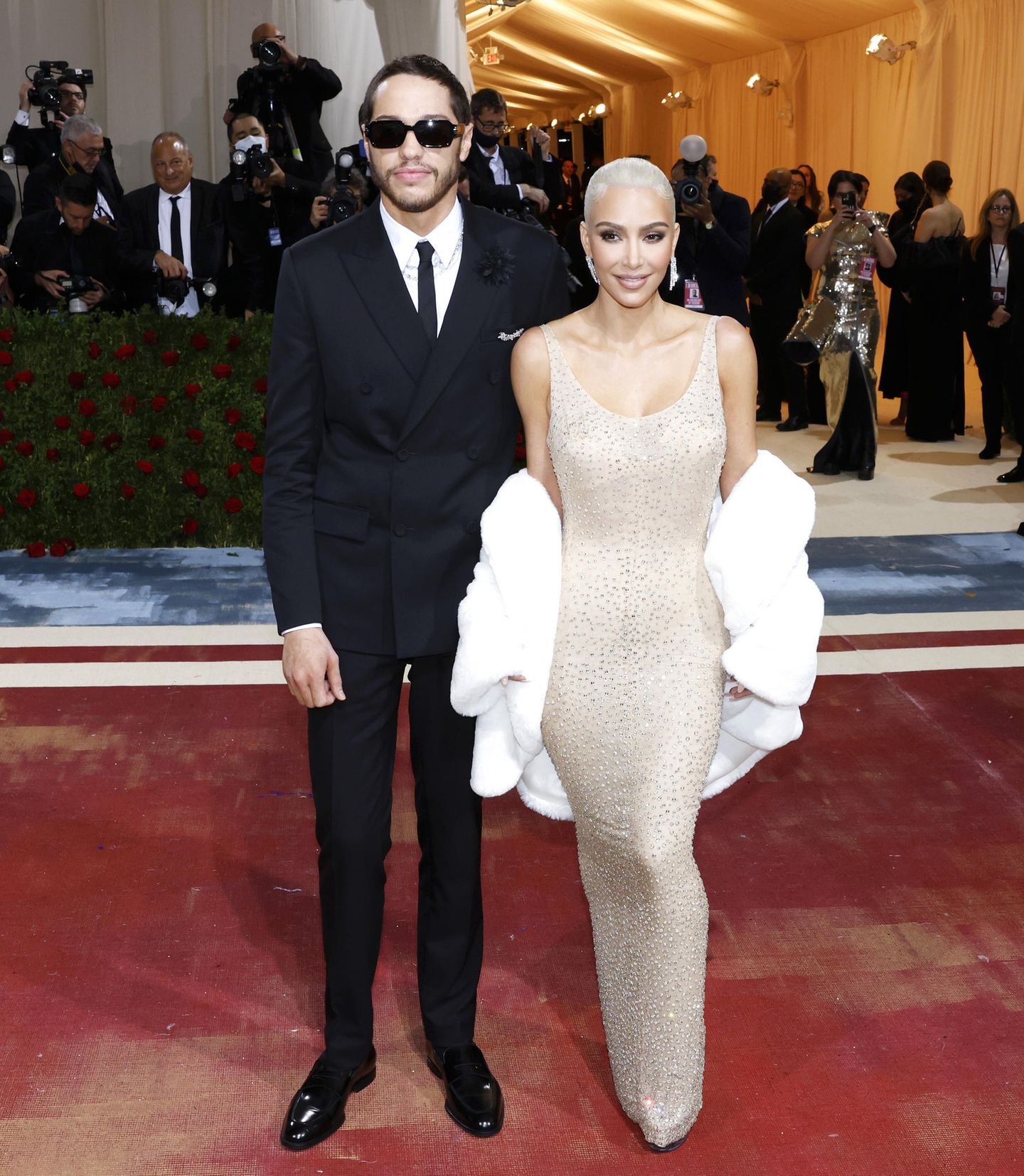 Met Gala 2022 Kim Kardashian Pete Davidson Met Gala 2022 Kim Kardashian Pete Davidson