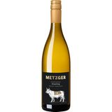 Welcher Wein? Grafenstück Riesling Terroir Selection von Metzger  Was kostet er? 7,95 Euro  Wie schmeckt er? Die Trauben für diesen Riesling sind auf Kalkböden gewachsen und wurden eigens für diesen Wein selektiert. Herausgekommen ist eine intensive Aromabombe mit einer milden Säure und einer charakteristischen Mineralität. Der Abgang ist sehr lang und hocharomatisch.   Wer steckt dahinter? Uli Metzger aus Asselheim in der Nordpfalz hat seinen Namen gekonnt vermarktet: er vertreibt seine Weine wie Steaks und zerlegt die Produktion in A-B-C-Weine und sogar in "Dry Aged". Mittlerweile mischt auch schon die Tochter Lea Metzger im Familienbetrieb mit und macht hervorragende Weine.
