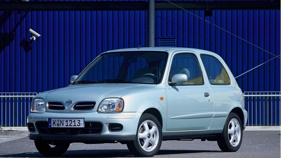 Nissan Micra 2002. Nissan Micra 2 поколение. Ниссан Микра 2002. Nissan Micra k11 Рестайлинг.