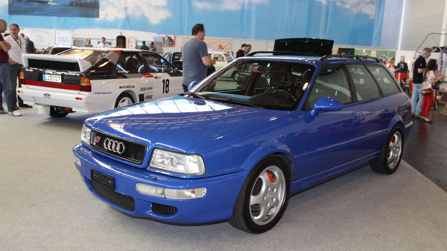 Der Audi 80 lief bereits ab 1991 vom Stapel. Seit 1992 gab es ihn dann auch als Kombi-Version Avant zu kaufen.