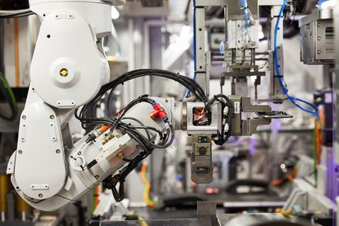 Apple-Erfindung: Recycling-Roboter zerlegt iPhones in Einzelteile