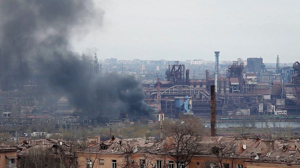 Stahlwerk in Mariupol
