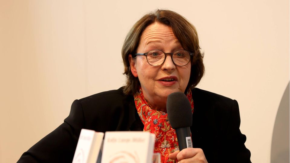 Katja Müller-Lange bei einer Lesung.