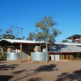 The Prairie Hotel, Parachilna