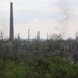 Stahlwerk in Mariupol