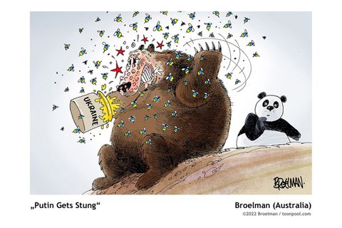Virtuelle Cartoon-Ausstellung: Blut an Putins Schuhen: So sehen internationale Zeichner den Krieg in der Ukraine