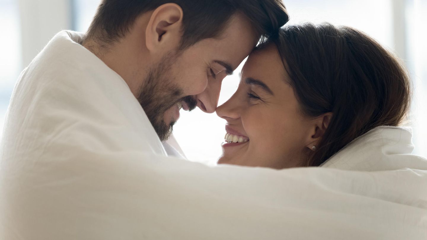 Nähe zu anderen: Durch Kuscheln das Immunsystem stärken