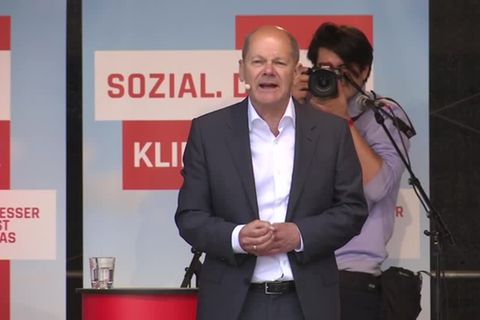 Video: Beifall und Unmut in Kiel: Scholz verteidigt seine Ukraine-Politik