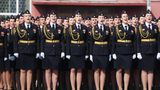 Militärangehörige während Putins Militärparade