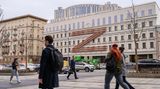 Das "Z" auf dem Theater Tabakow in Moskau