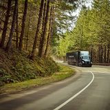 Der Freightliner eCascadia verfügt über einige Assistenzsysteme