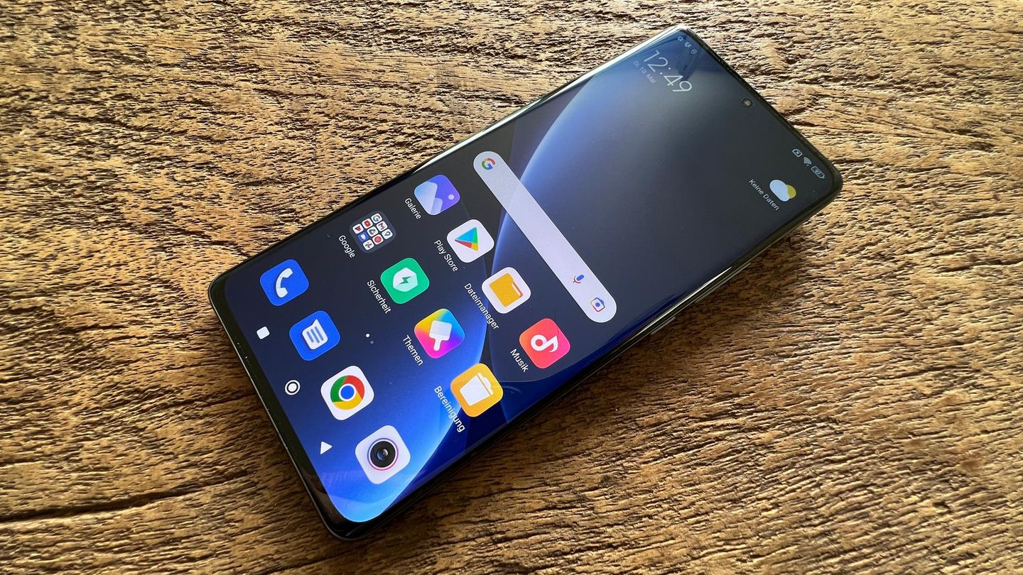 Xiaomi 12 Pro Vorderseite