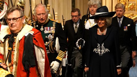 Prinz Charles eröffnet das erste Mal das Parlament