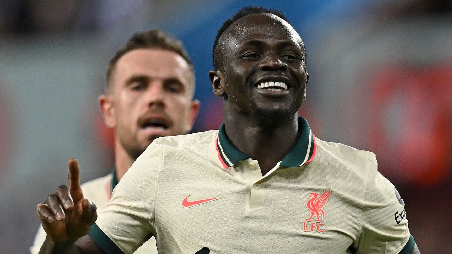 Liverpool FC: Sadio Mane reacts to Bayern rumors