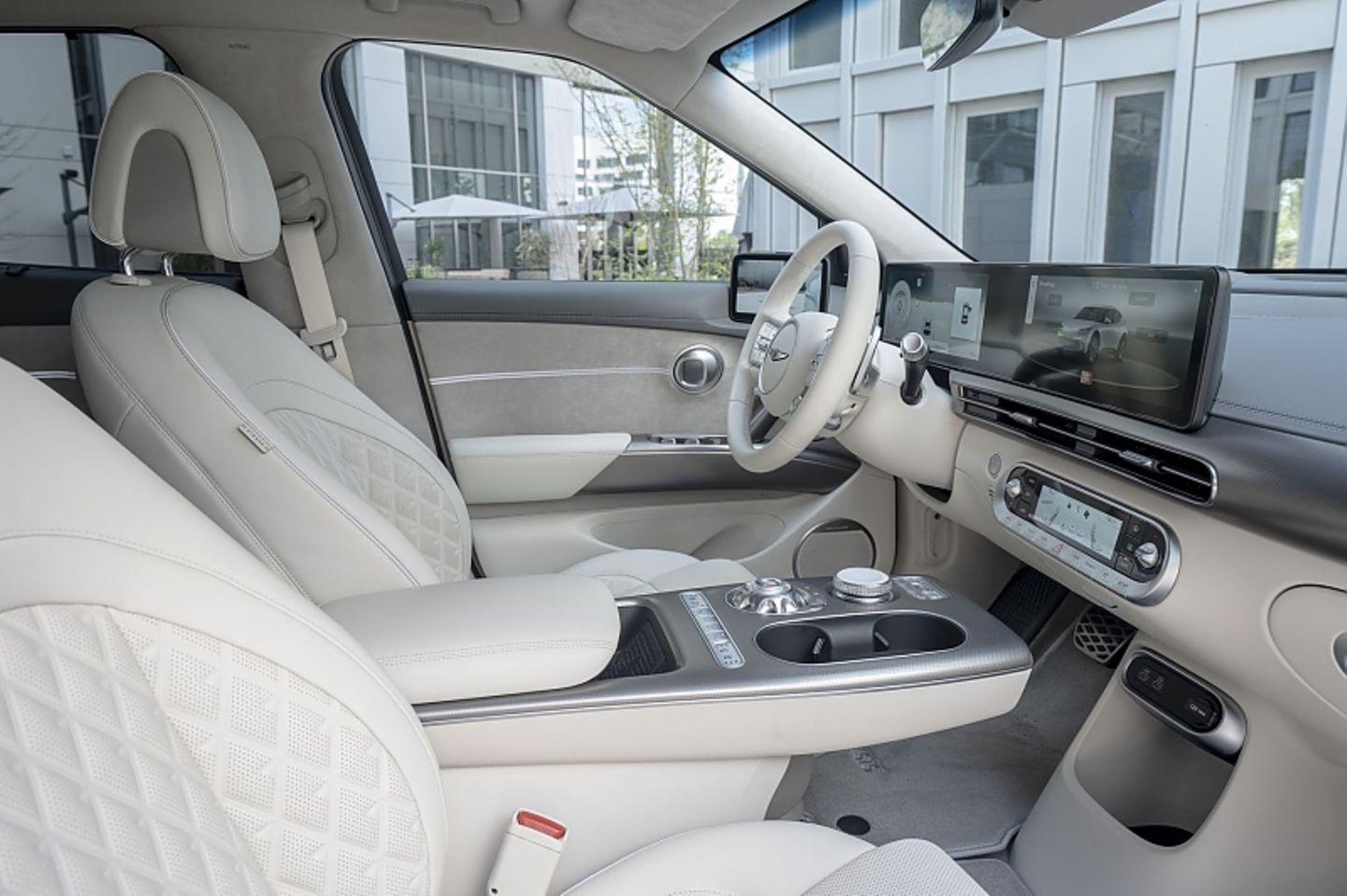 Genesis GV60 Sport Plus