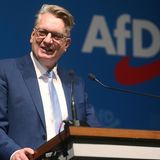 Markus Wagner (AfD) nimmt an der Fortsetzung der Landeswahlversammlung der AfD Nordrhein-Westfalen zur Landtagswahl teil