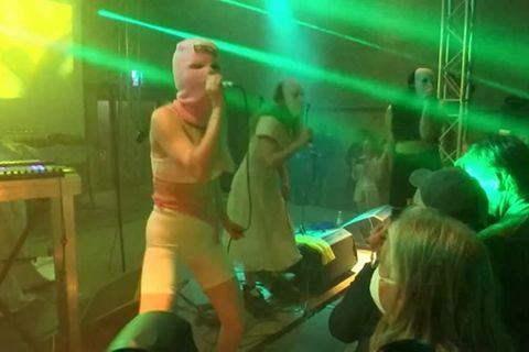 Video: Pussy Riot in Berlin: So war das erste Konzert