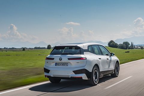 BMW iX xDrive50