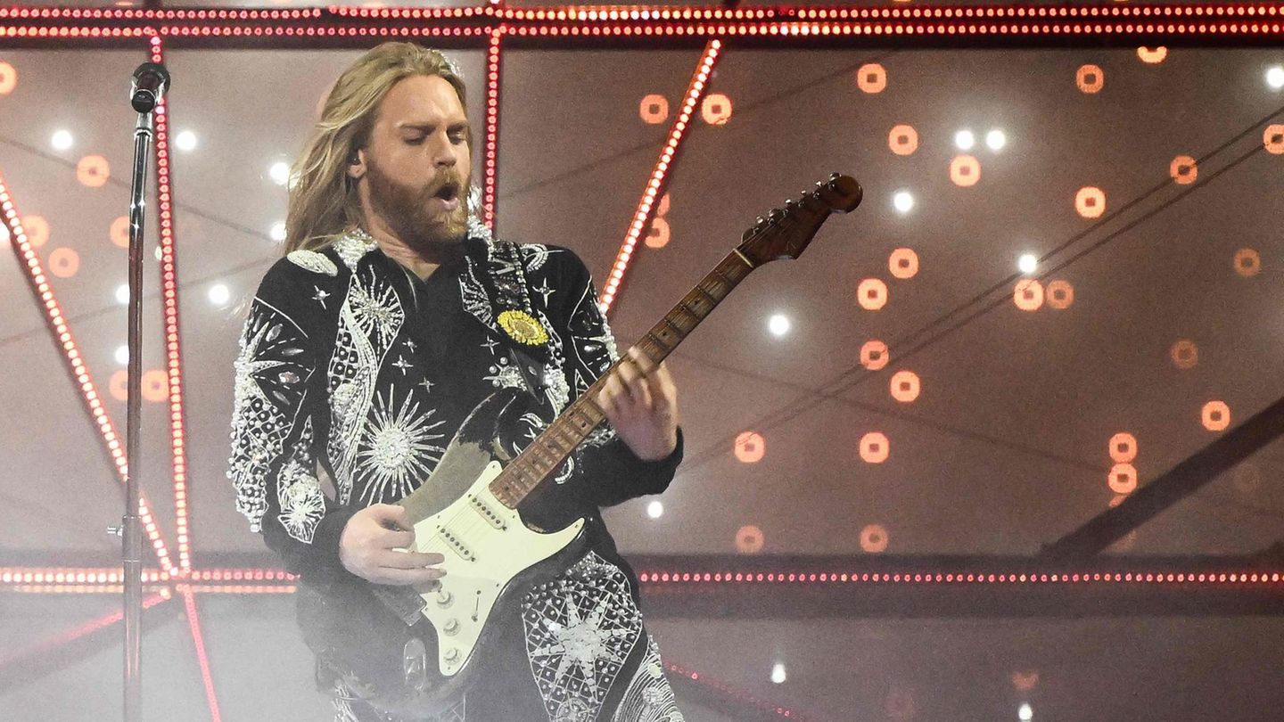 Sam Ryder bei seinem Auftritt beim ESC 2022 in Turin.