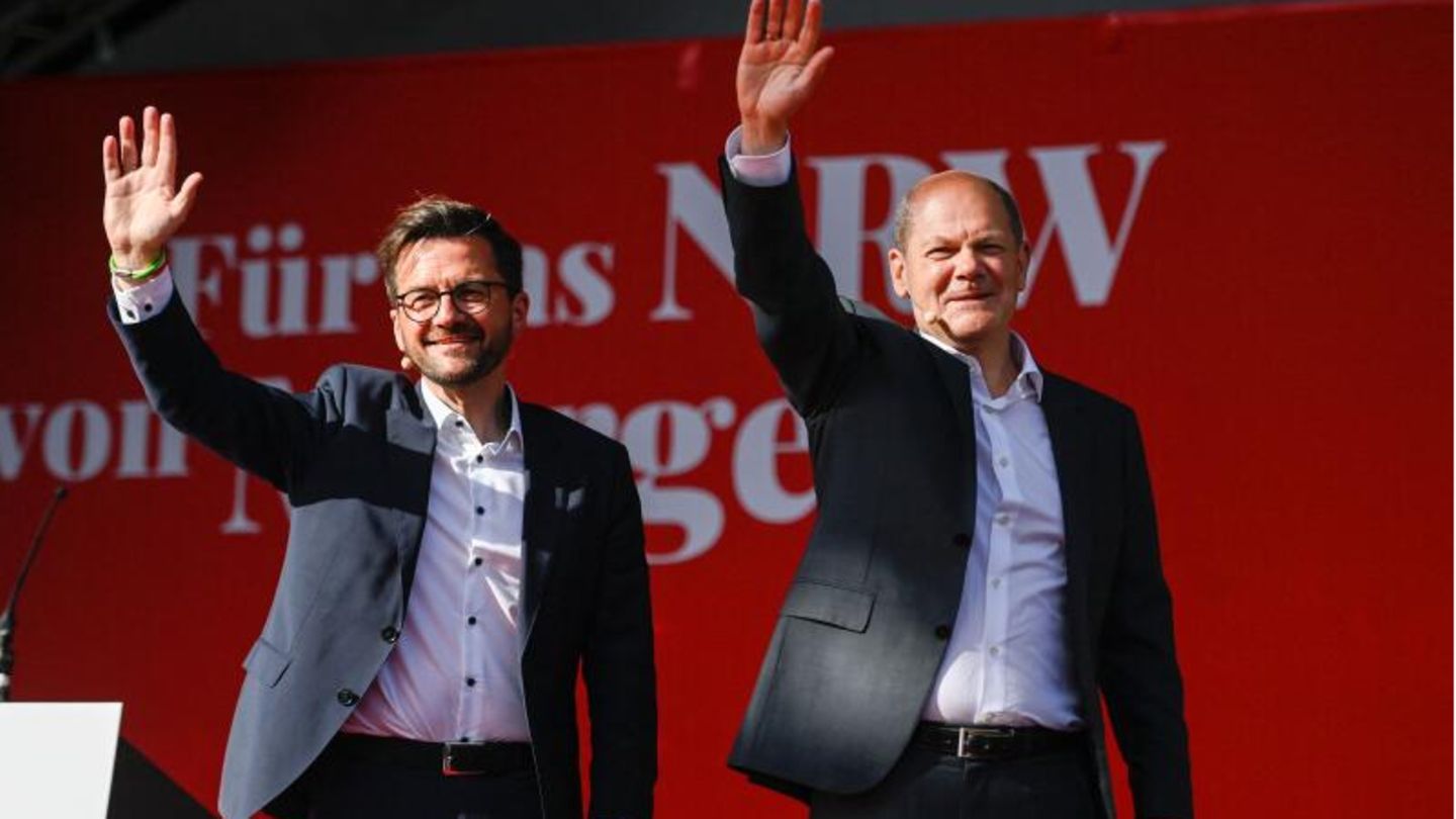 NRW: Spitzenkandidat Thomas Kutschaty (l.) und Olaf Scholz
