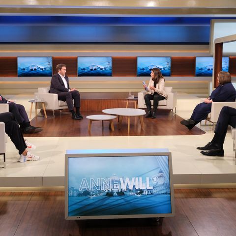 Die Talk-Runde bei Anne Will