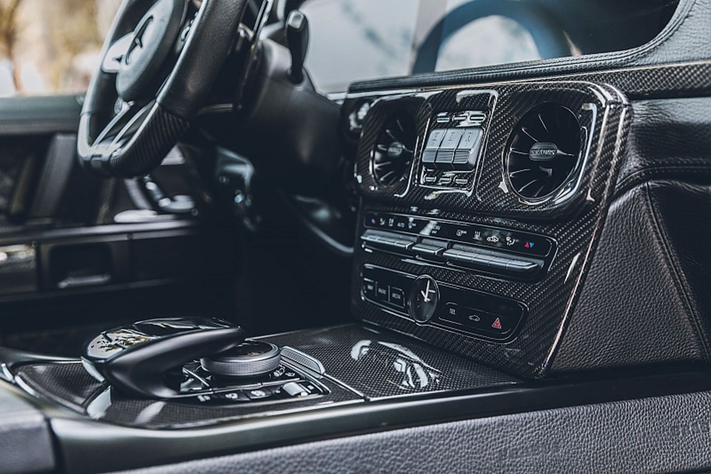 Viel Carbon auch im Brabus 900 Rocket Edition