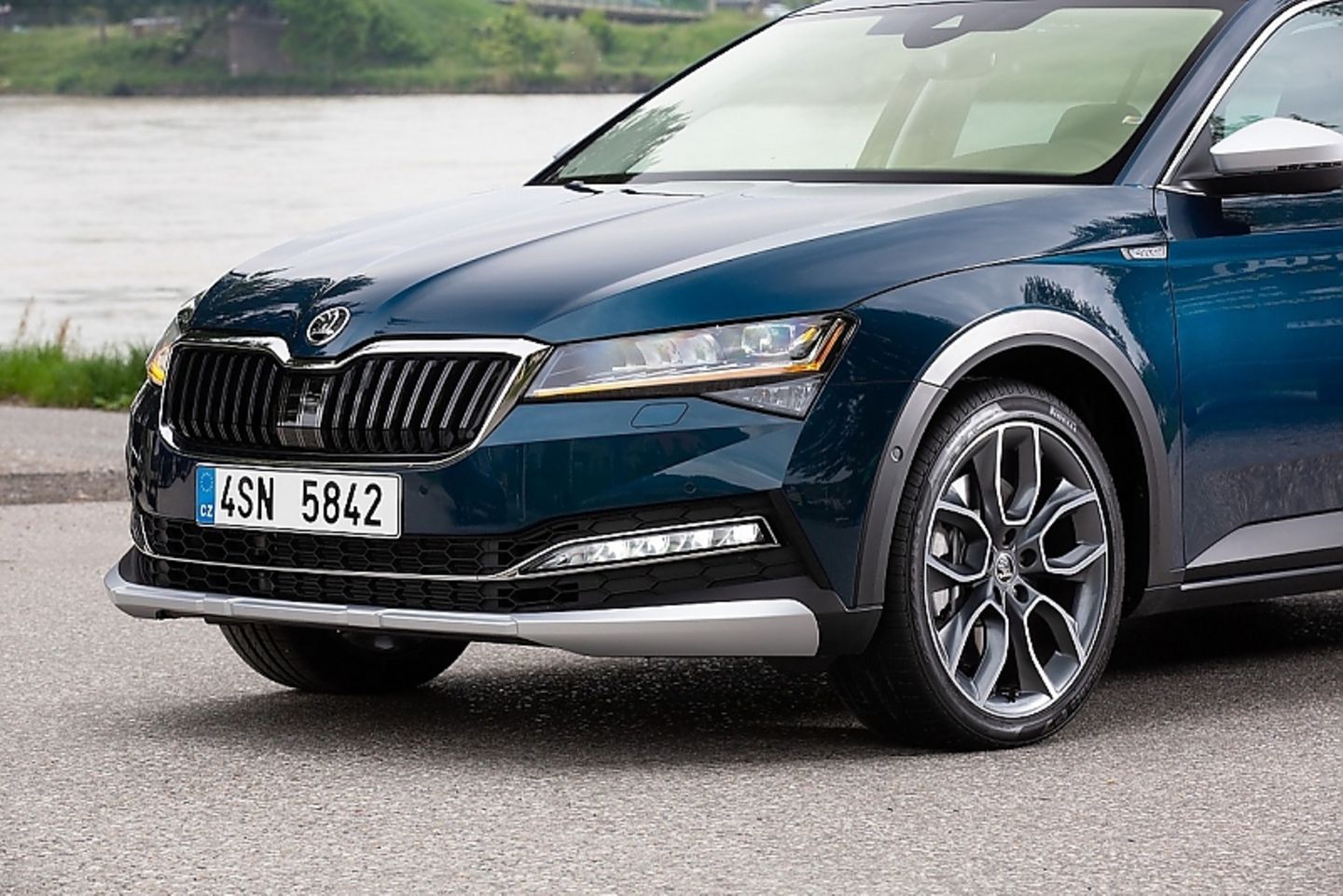 Skoda Superb Scout