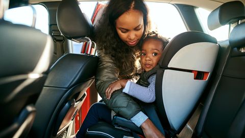 Autokindersitze sind vorgeschrieben und auch sinnvoll für die Sicherheit der kleinen Passagiere. 