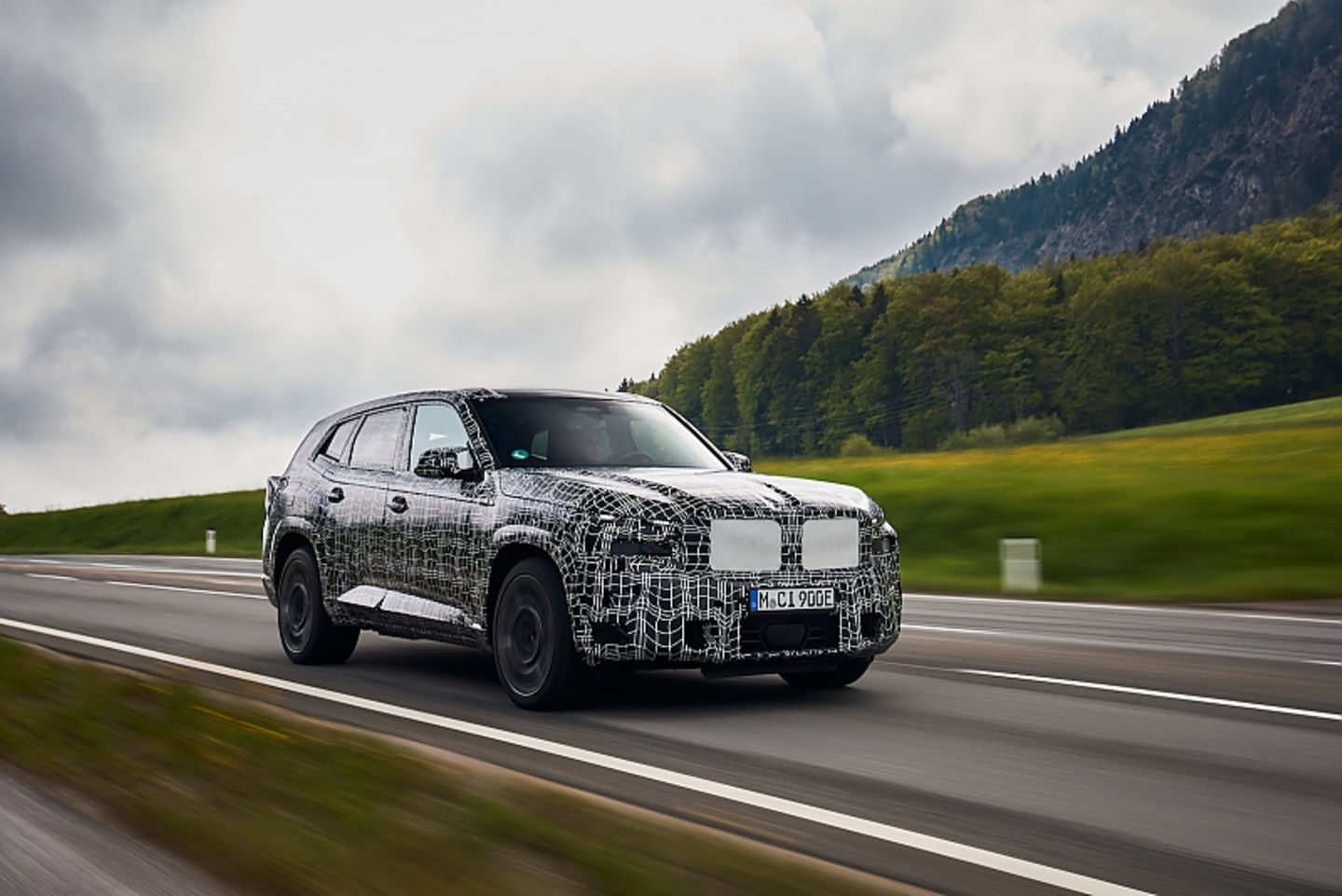 BMW XM 2023