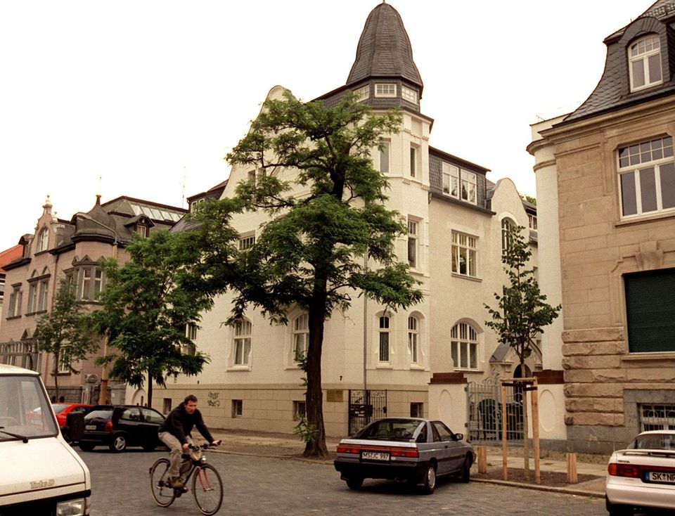 Blick auf das sanierte Haus Springerstraße 7 in Leipzig, das einst die sowjetische Handelsmission beherbergte