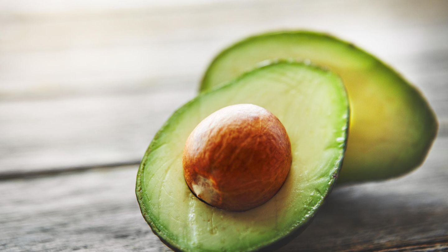 Aufgeschnittene Avocado