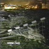 Dieses Bild vom 24. März 1999 zeigt einen Raketenschaden durch Nato-Bombenangriffe auf serbische Militärziele