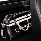 68 Liter reichen für zwei Sportaschen.